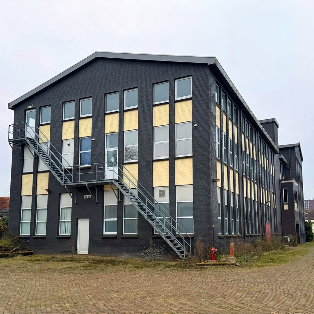 Instagram post from vonkindewijk. This post is in position 3.